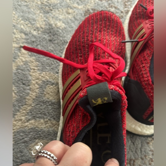 ADIDAS X GAME OF THRONES HOUSE LANNISTER ULTRABOOST SHOES 8.5 - Picture 7 of 11